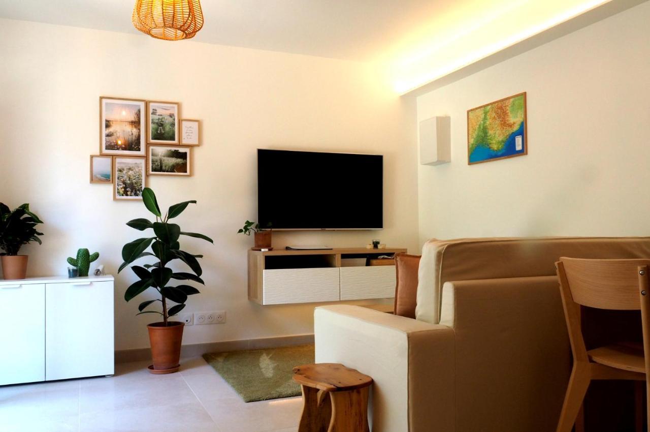 Paisible Studio Tout Neuf En Lisiere De Foret Peyrolles-en-Provence Dış mekan fotoğraf